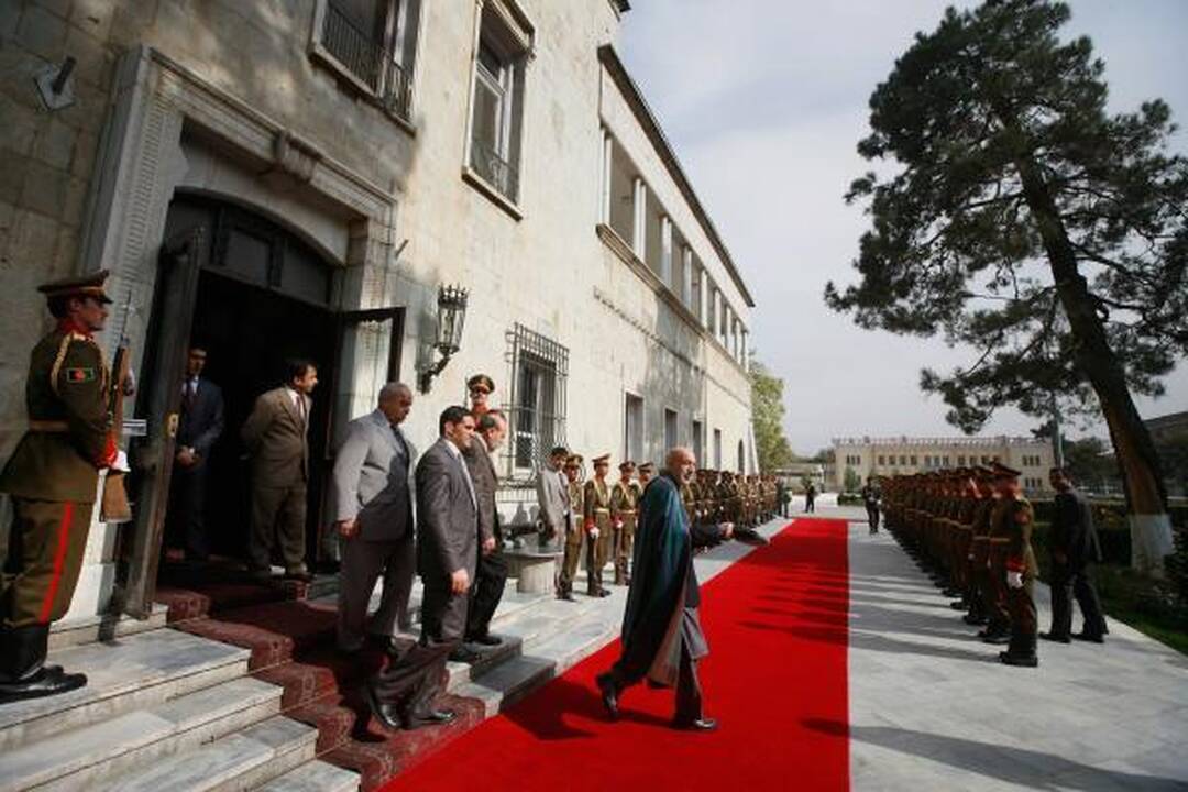 H.Karzai paskelbtas Afganistano prezidentu