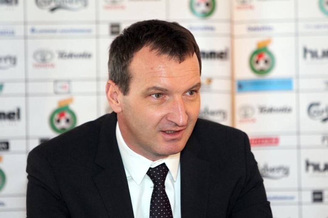 Cs.Laszlo tikisi uždegančio sirgalių palaikymo