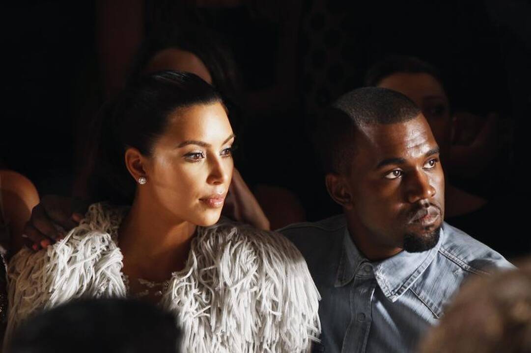 K. Kardashian ir K. Westas dalyvavo erotinėje fotosesijoje (foto)