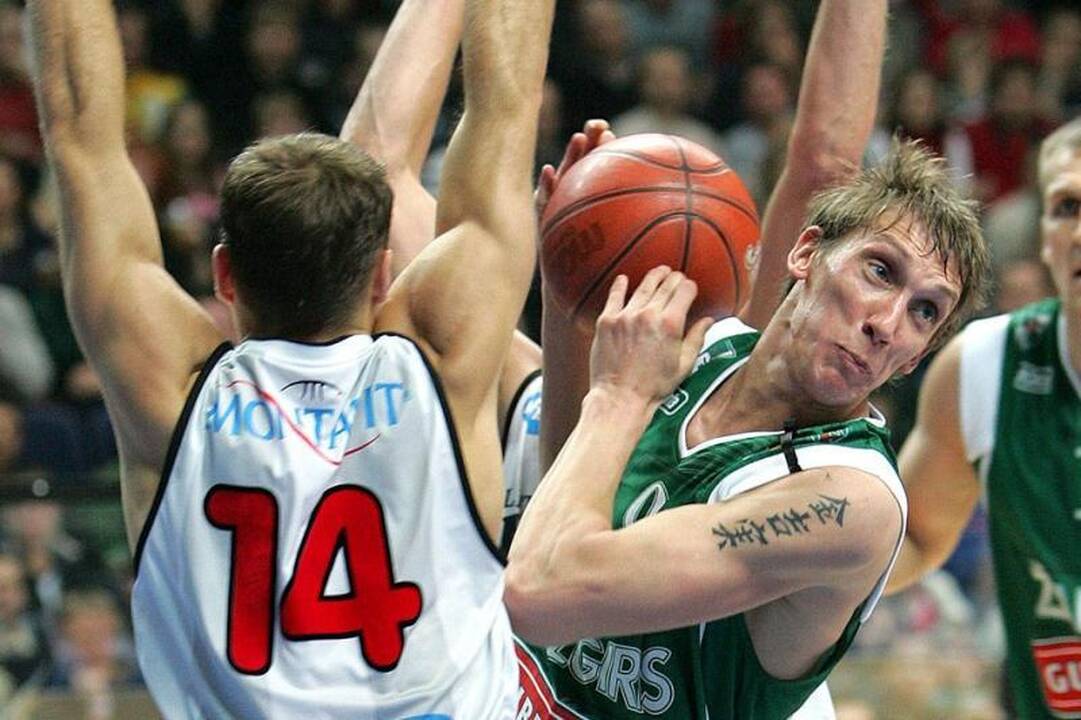 Ukrainos vyrų krepšinio superlygos komandai D. Šalenga pelnė 13 taškų