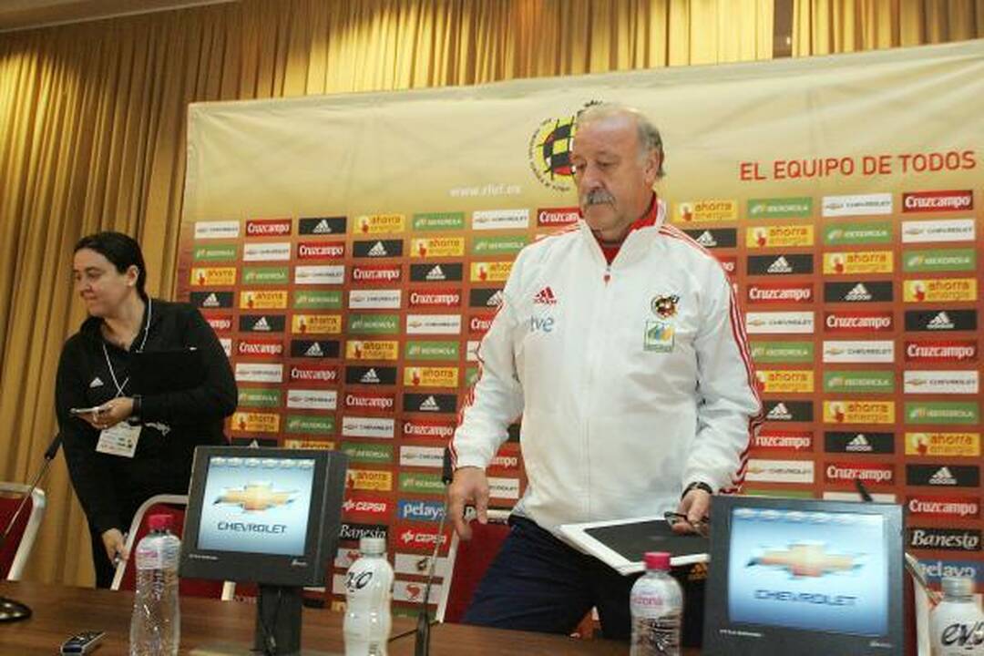 Vicente del Bosque: nenorėtume, jog rungtynės būtų nukeltos į rudenį