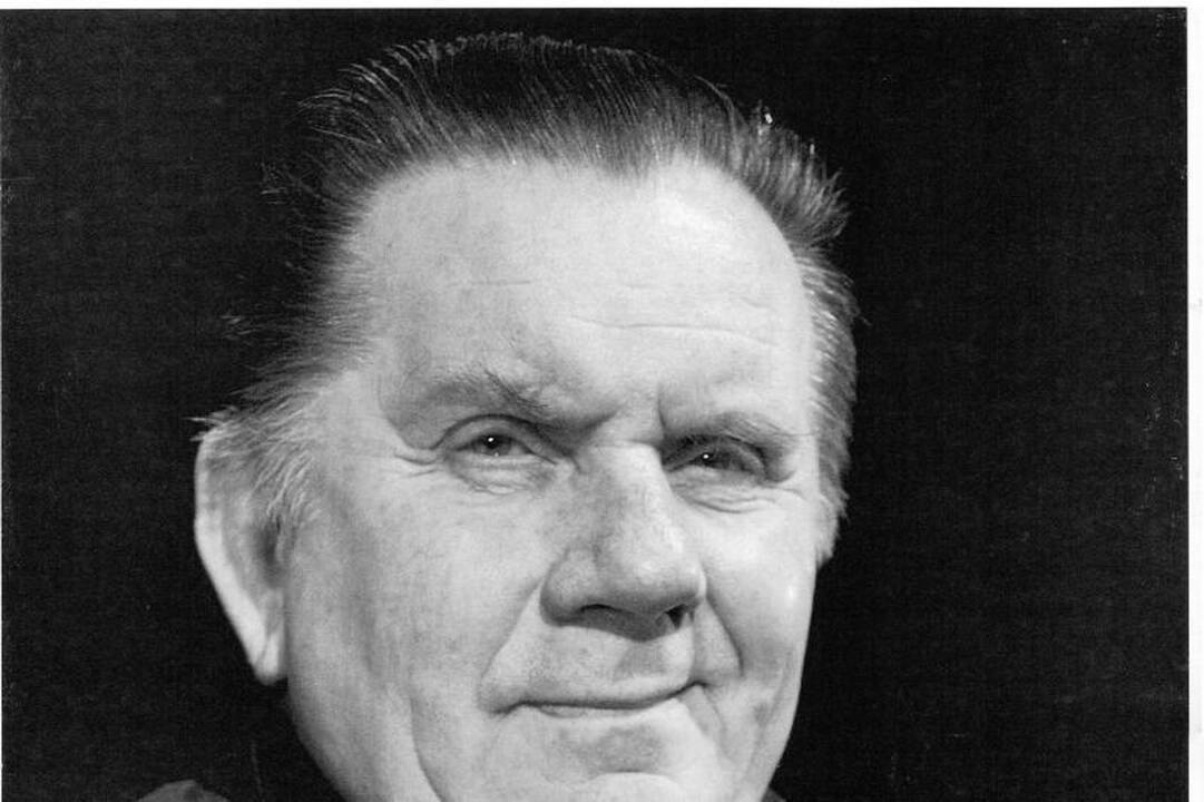 Aktoriaus A.Žeko aukštasis poezijos pilotažas