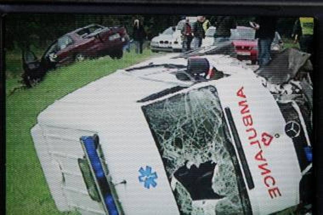 Savaitė keliuose: 7 žuvę, 105 sužeisti