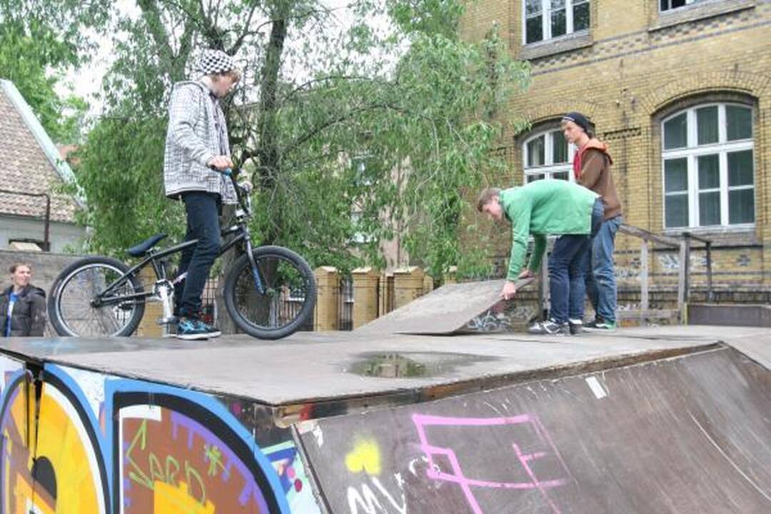 Dėl vienintelio Klaipėdoje skeitparko – paauglių skundai