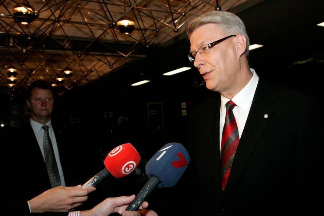 V.Zatleris: oligarchų įtaka Latvijoje tapo kur kas labiau pastebima