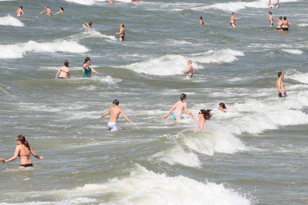 Baltijos vanduo Klaipėdos paplūdimiuose – švarus