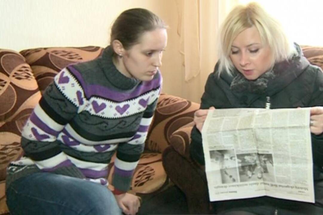 Po pažinčių internete moterys liko prie suskilusios geldos