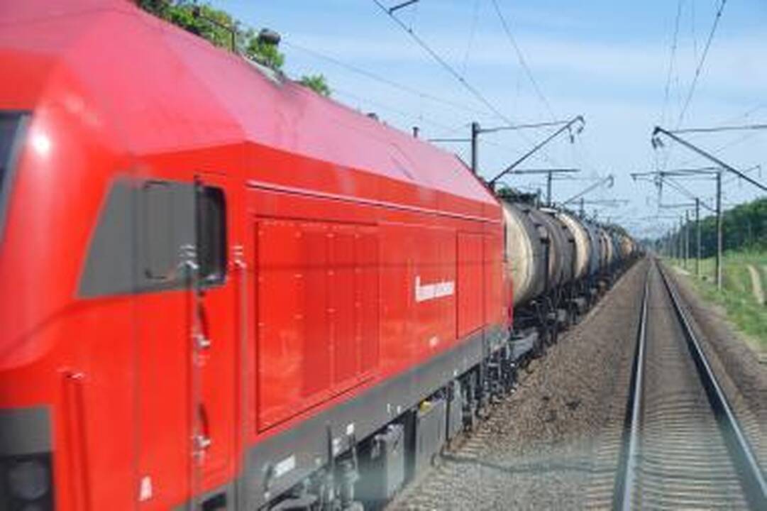 „Lietuvos geležinkeliai“ pardavimus didins investuodami į verslo klientų aptarnavimą