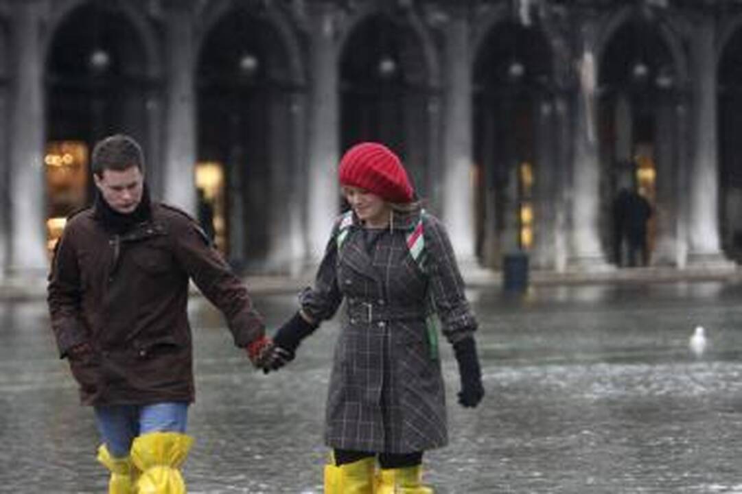 Liūtys užtvindė Italijos sostinę