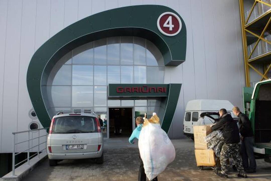 Po kratų Gariūnuose sulaikyta 18 asmenų 