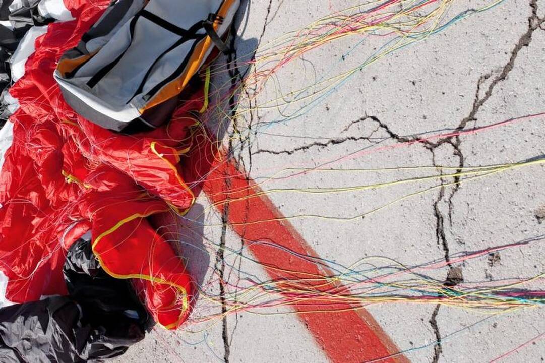 Marijampolėje parašiutininkas dėl sužalojimų paguldytas į reanimaciją