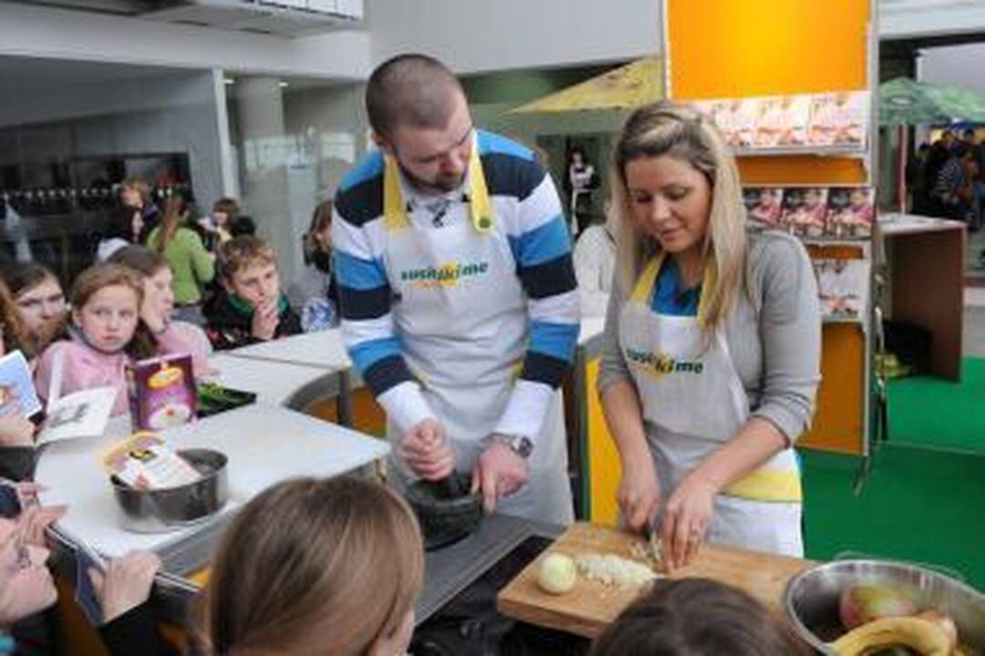 Receptų knygų autoriai viešai demonstruos savo kulinarinius sugebėjimus