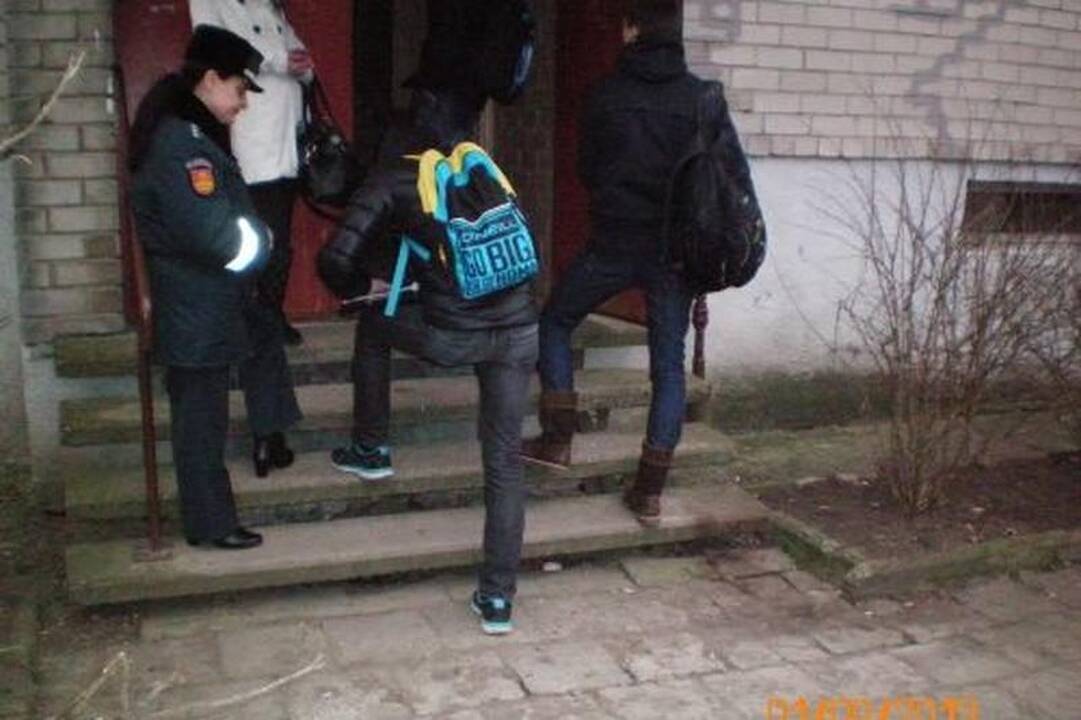 Nepilnamečiams rūkaliams uostamiesčio policija surašė 4 protokolus 