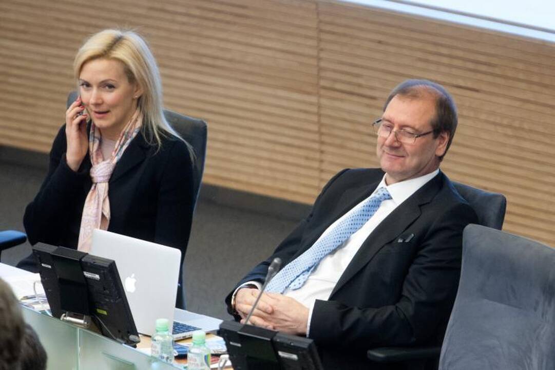 Dėl „darbiečių“ neliečiamybės – Seime sumaištis, klausimas atidėtas