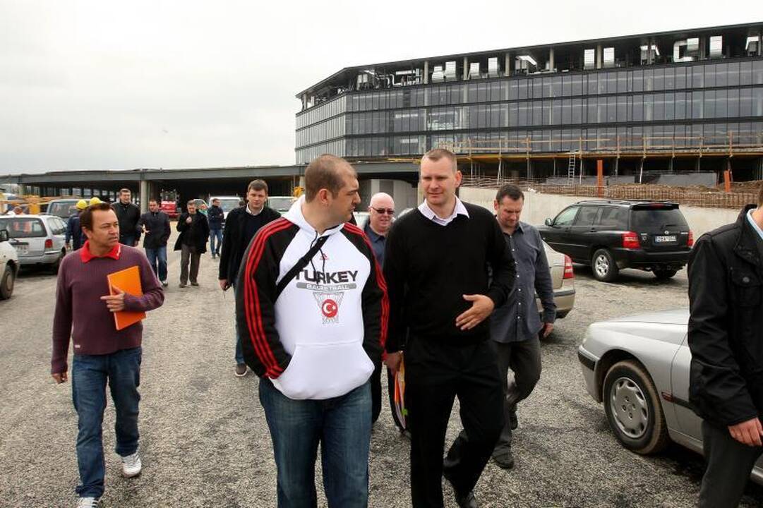 Kauną apžiūrėjo čempionate dalyvausiančių komandų atstovai