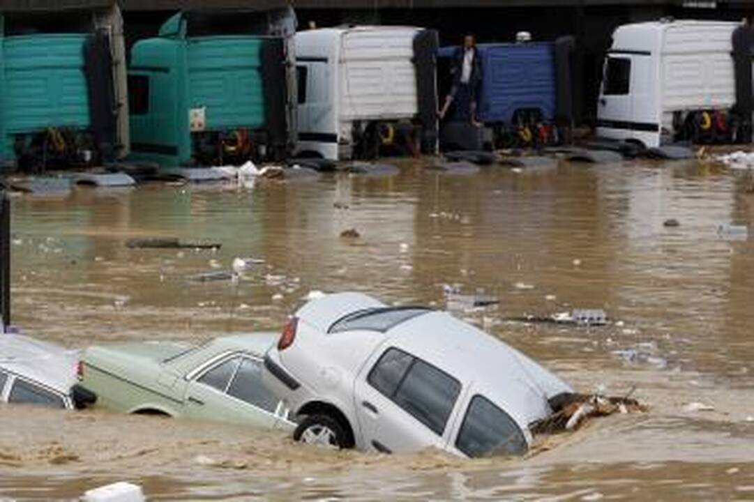 Potvyniai Turkijoje pražudė keliasdešimt žmonių