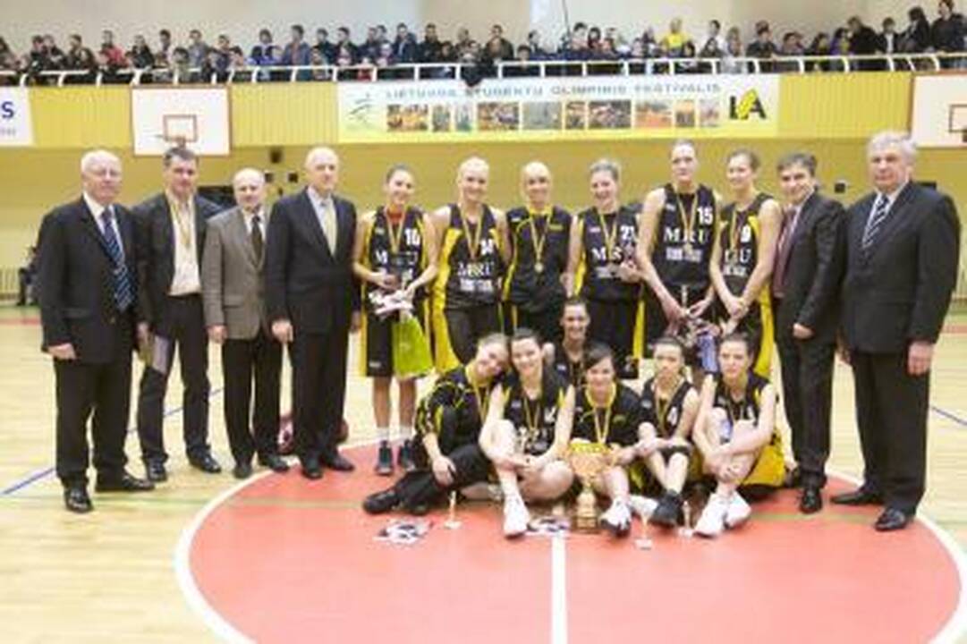 Nugalėtojomis tapo MRU krepšininkės