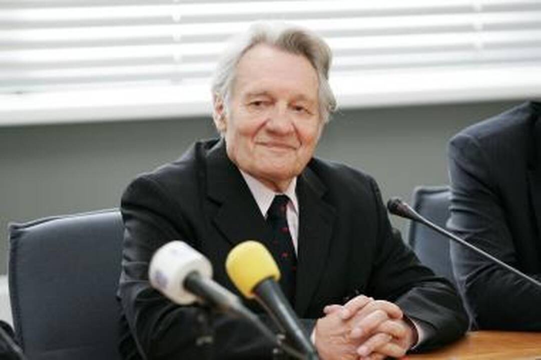 Č. Kudabos premija – profesoriui R. Kazlauskui