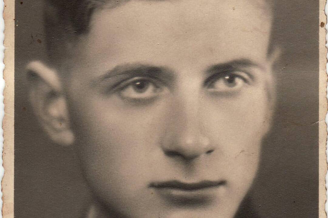 Paminėtos V.Mačernio 90-osios gimimo metinės
