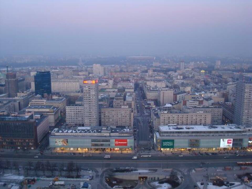 Radus karo laikų sprogmenį, evakuotas Lenkijos centrinis bankas