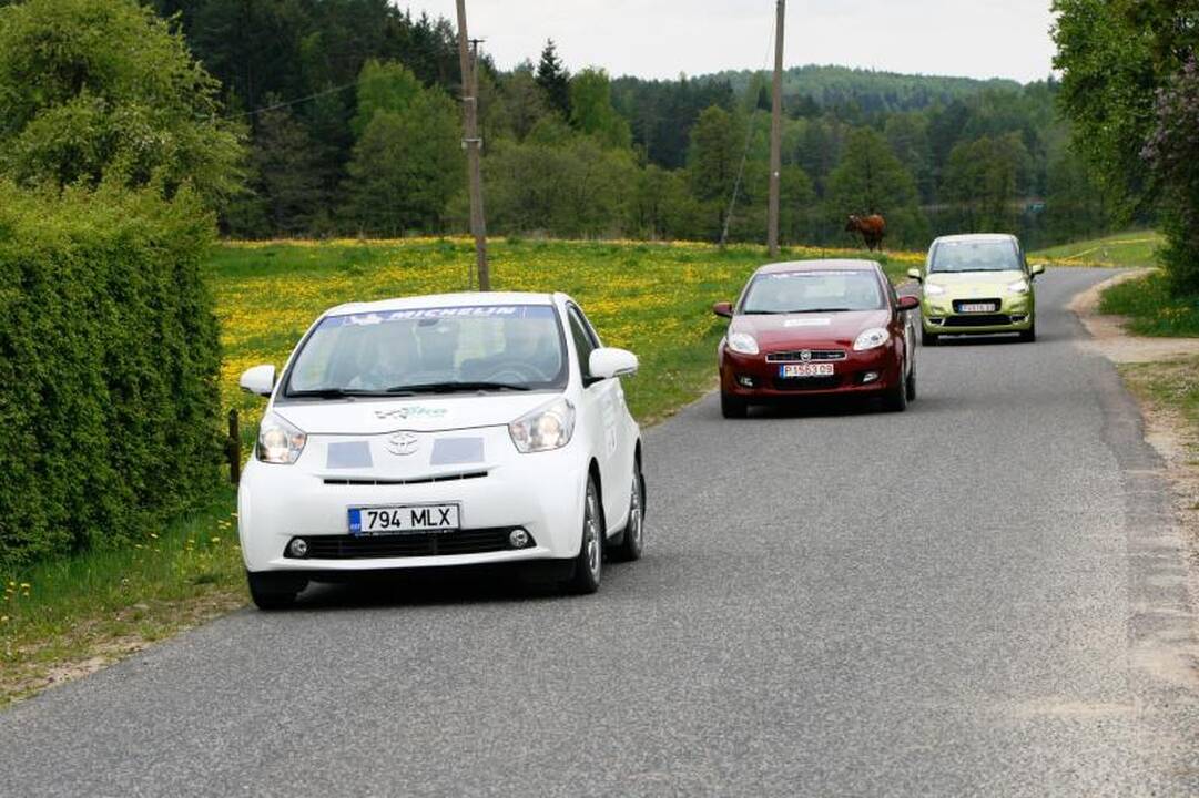 Vilniaus šokliai atverė naują "parkūro" aikštelę