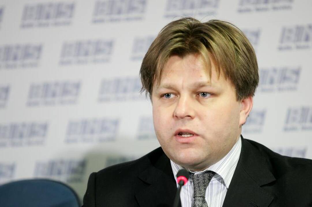 M.Adomėnas: jei užsimerksime dėl Baltarusijos, kils grėsmė ir mūsų demokratijai