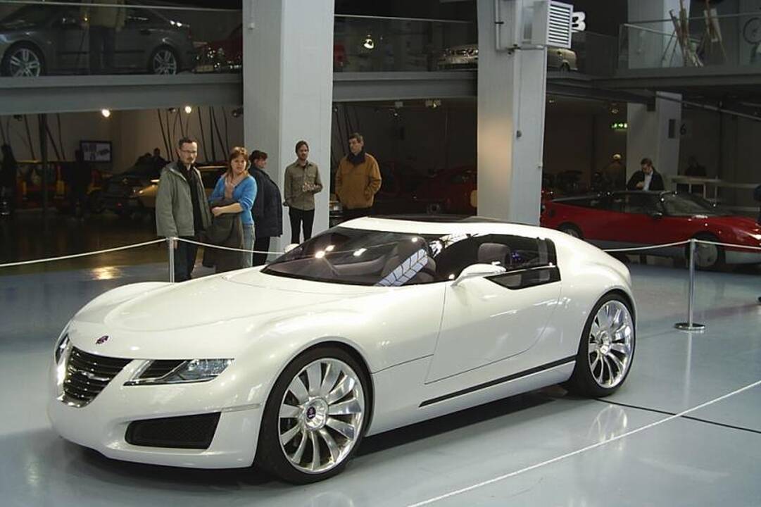 SAAB neišsikapsto iš duobės