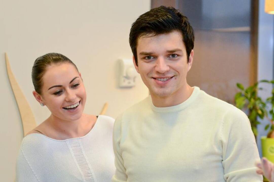 J. Nainys su sužadėtine svarsto apie įsivaikinimą 