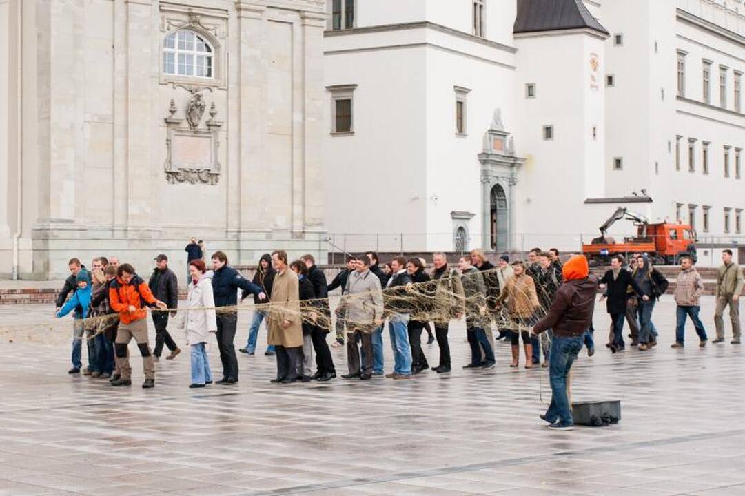 Aktyvistai skelbia karą žvejojantiems brakonierių tinklais