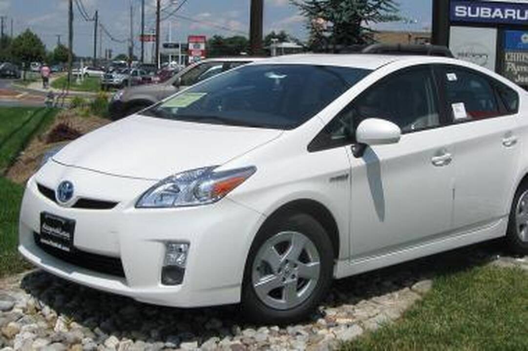 Toyota “Prius” tapo Japonijos metų automobiliu