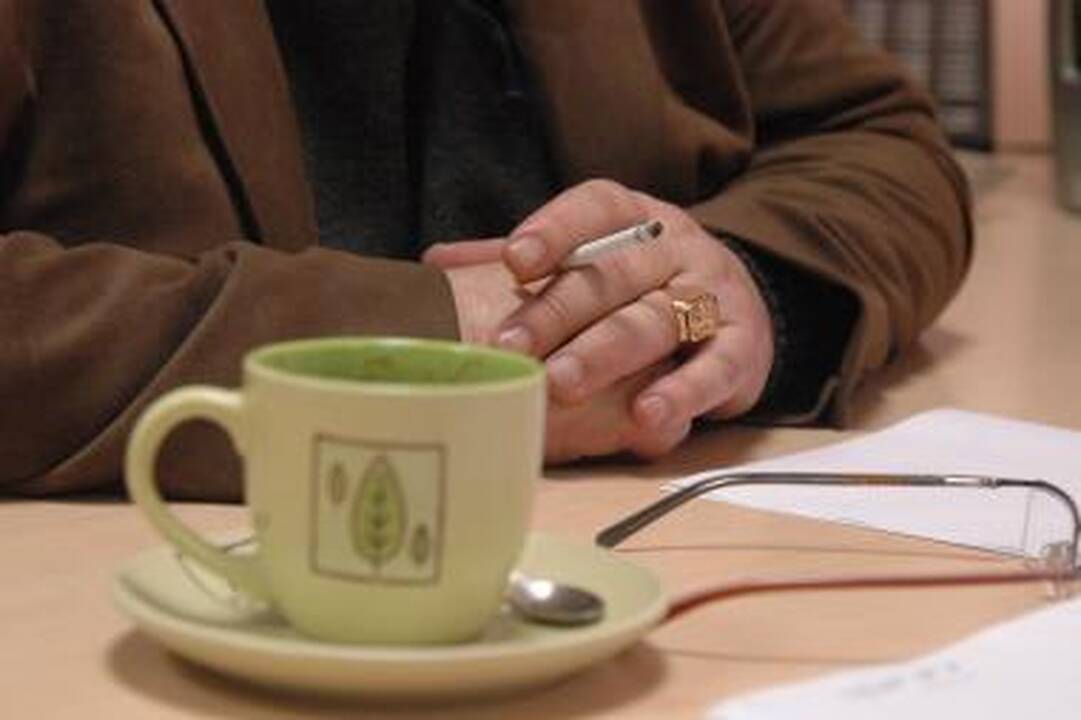 Rūkaliai ruošiasi cigarečių brangimui 