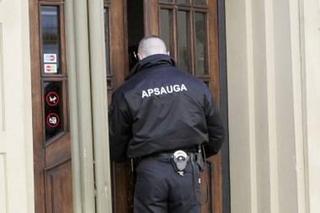 Siūloma įpareigoti renginių organizatorius samdyti apsaugininkus