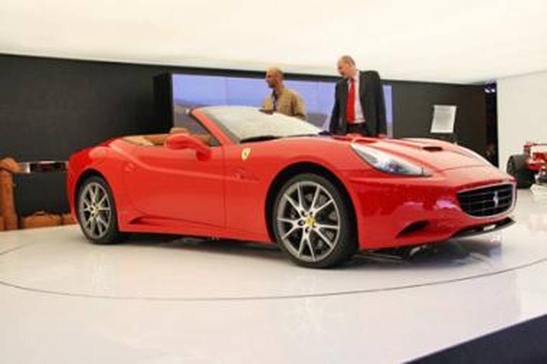 „Ferrari" nekurs dyzelinių variklių