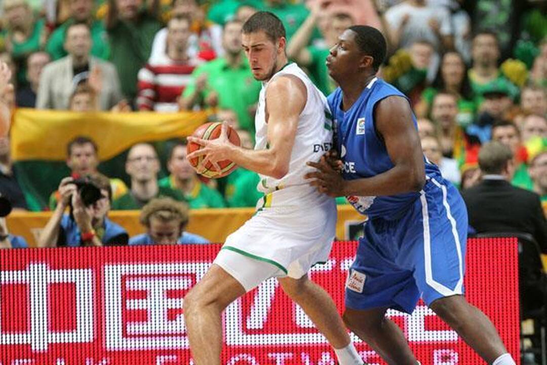 N.Batumas: noriu būti kaip Tony Parkeris