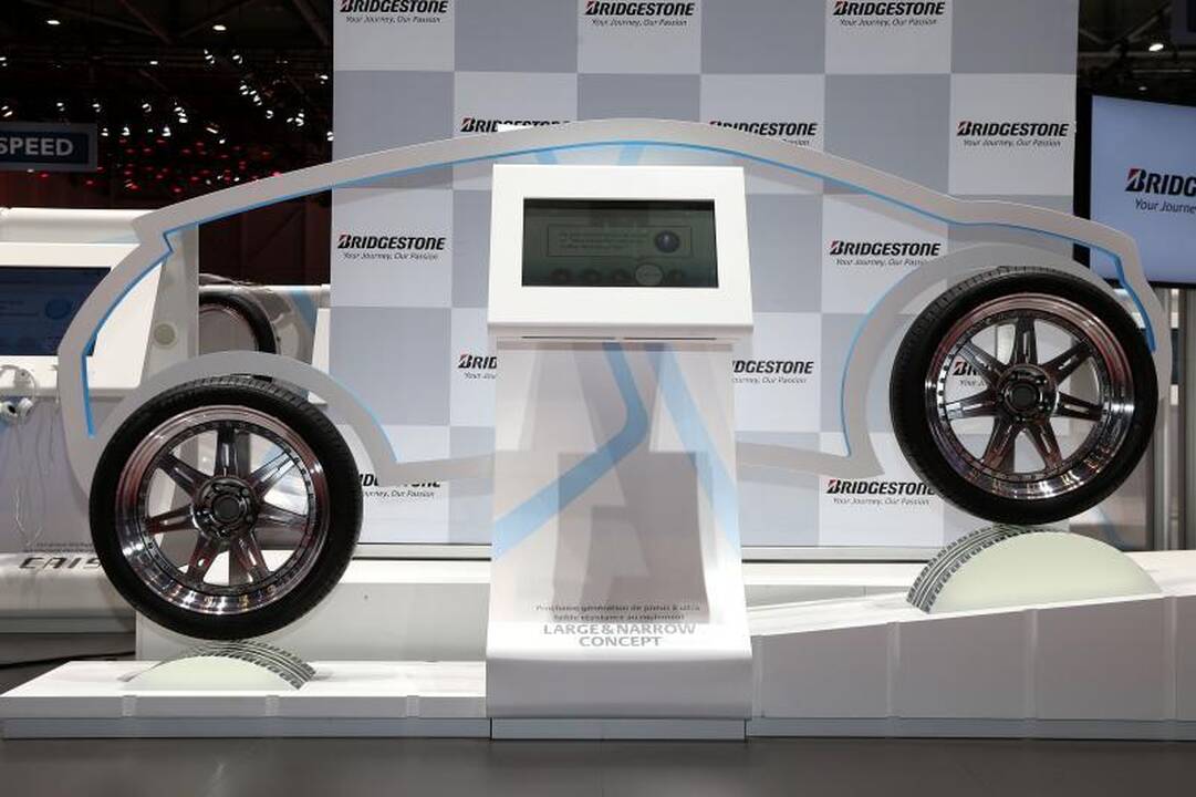 “Bridgestone” kuria ir bando konceptinę padangą 