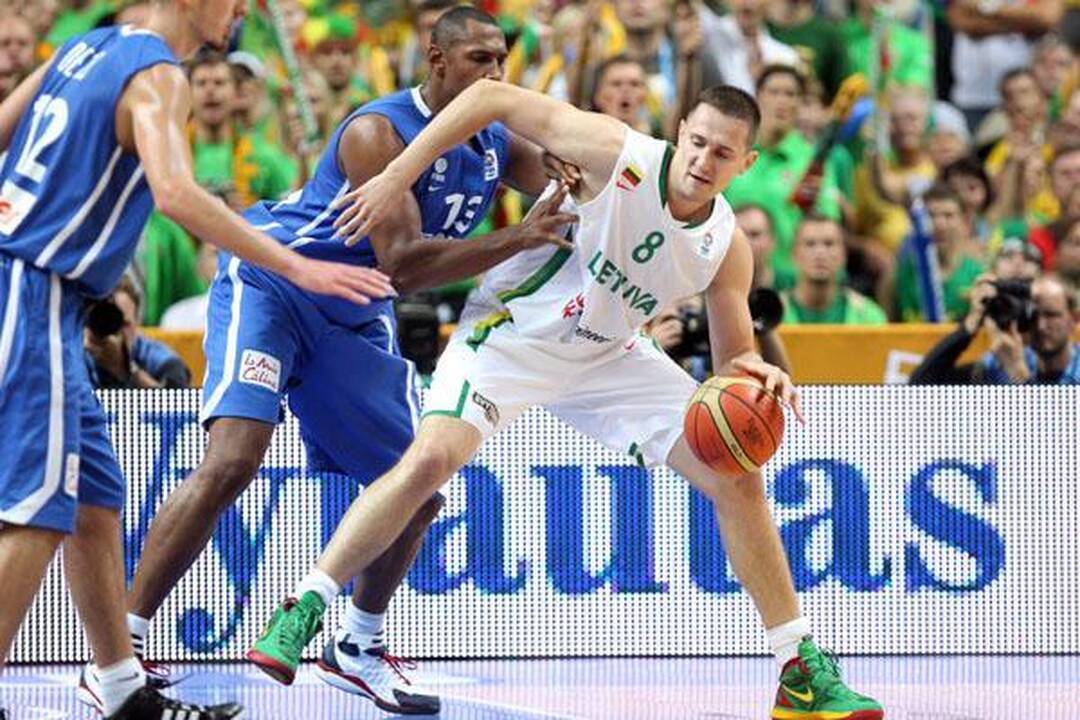N.Batumas: noriu būti kaip Tony Parkeris