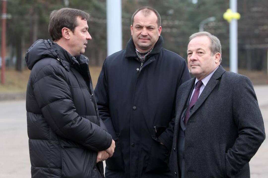 Pirmasis Lietuvoje surinktas troleibusas važiuoja be „ūsų“