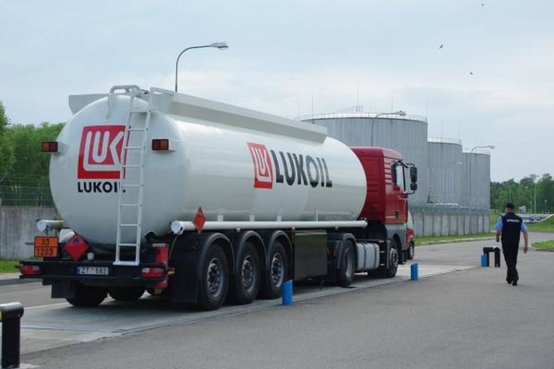 "Lukoil Baltija" per Klaipėdą ketina atsigabenti ir dyzelino 