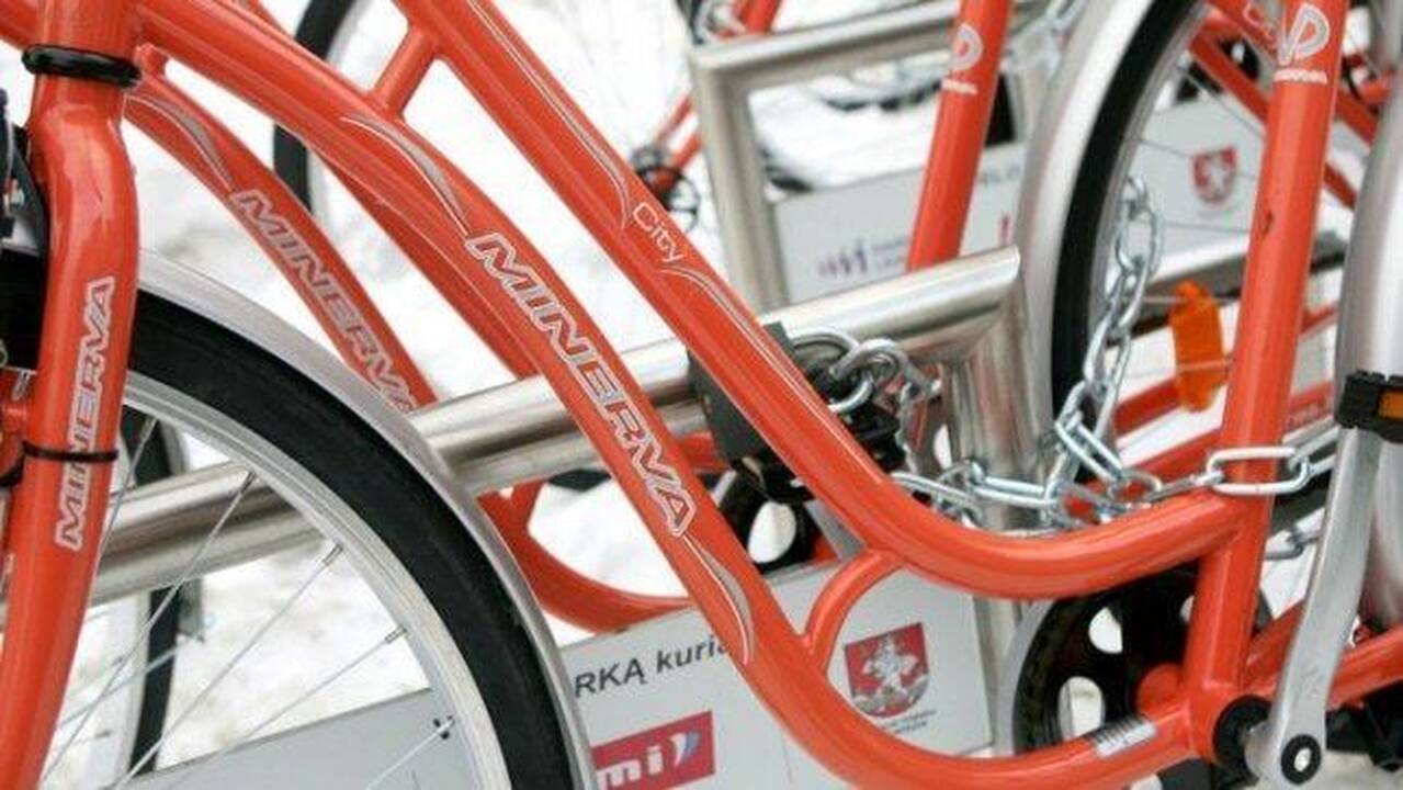 Vilniaus valdžia nutarė, kiek kainuos oranžinių dviračių nuoma