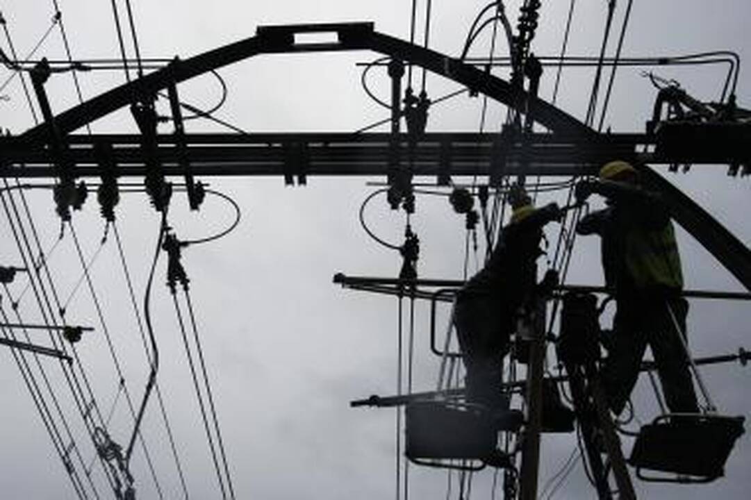 "Trakcja Tiltra" ketina užsiimti ir elektros tinklų tiesimo veikla 