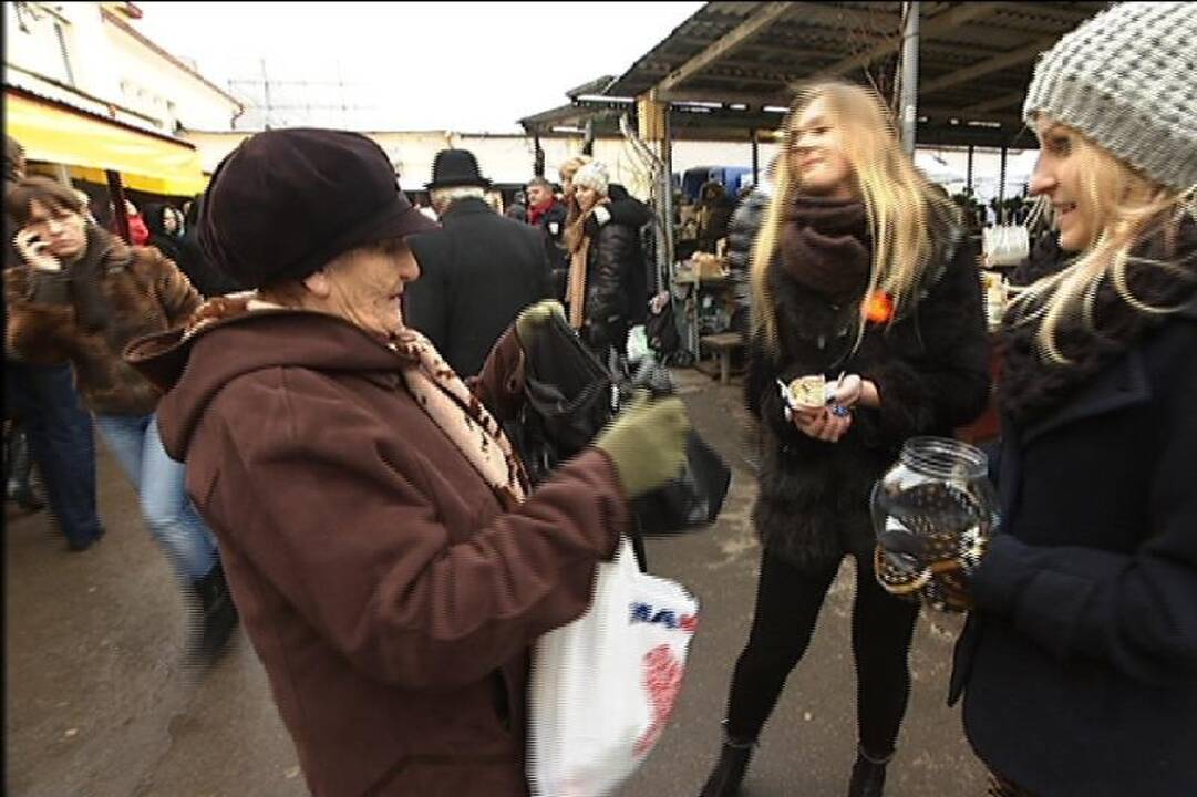 Pagaliau Radžio „nuotakos“ nustojo keiktis ir regzti intrigas