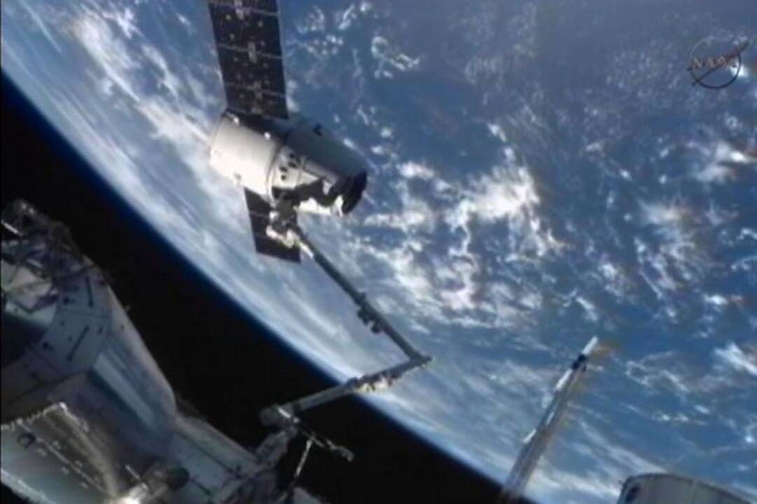 Kosmoso šiukšlių „išvežimas“ – brangiausia komunalinė paslauga