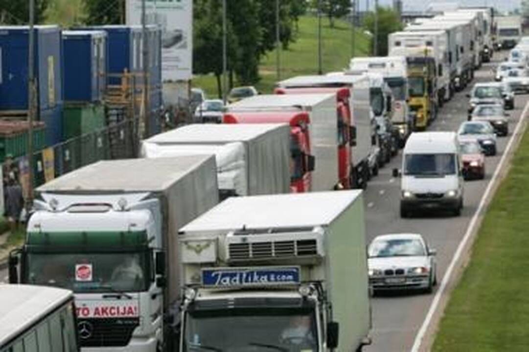 „Linavos“ įmonės pernai gavo 7,6 mlrd. litų pajamų