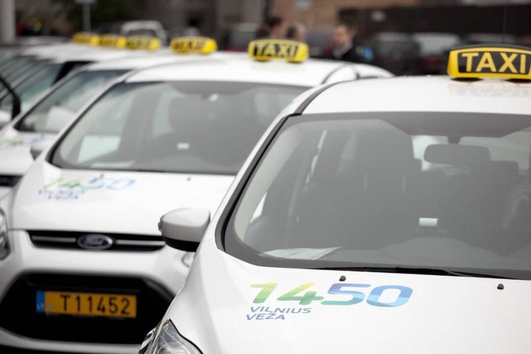 „Vilnius veža“ pirks septynviečius taksi automobilius