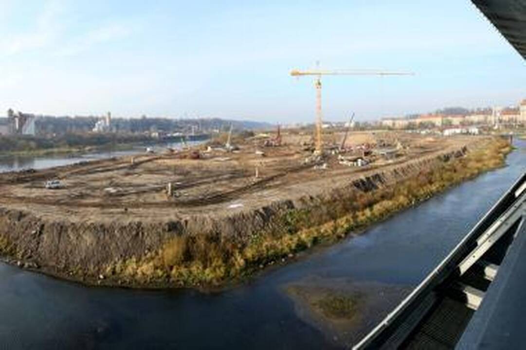 Kauniečiai siūlo taupiai naudoti miesto pinigus 