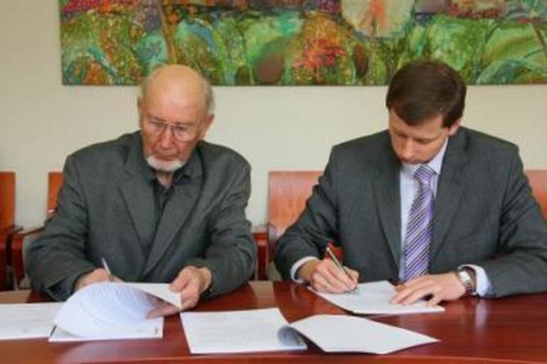 Pasirašyta sutartis dėl A.Miškinio kolekcijos