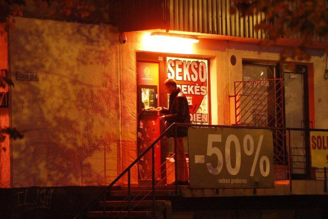 Prisidurti prie stipendijos padeda sekso paslaugos