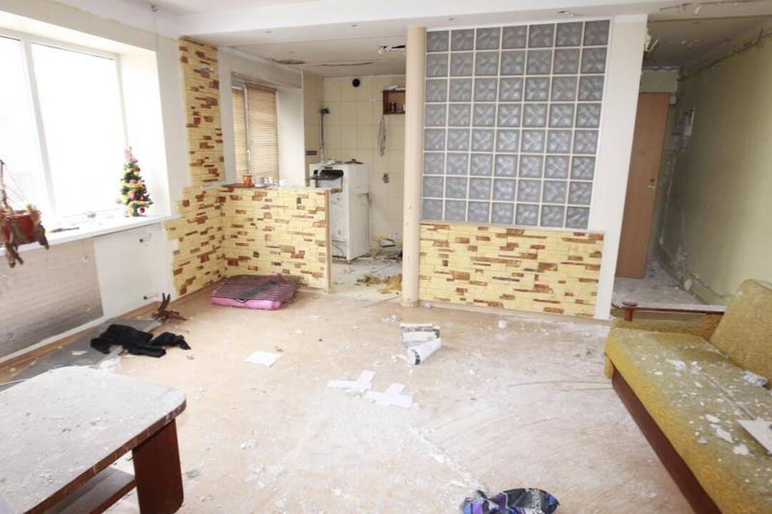 Puikiai įrengti butai atiduoti išplėšti benamiams