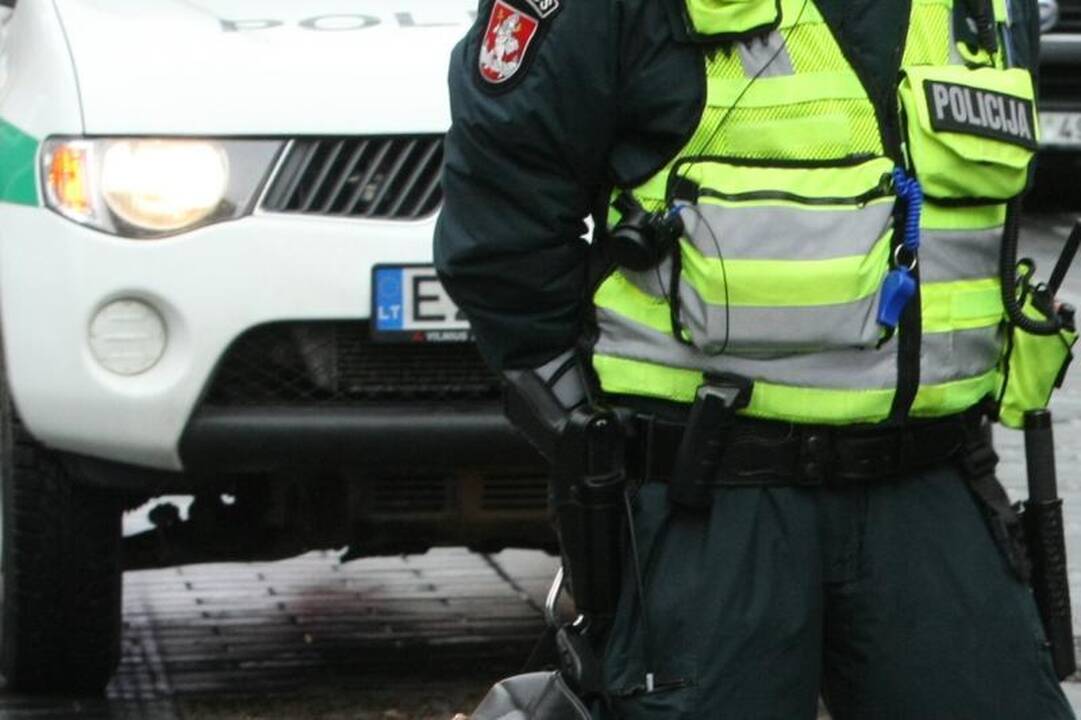 Vilniuje partrenktas dviejų automobilių žuvo pagyvenęs vyras