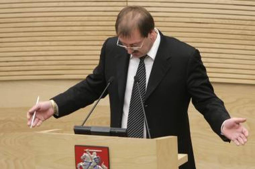 V.Uspaskichui bus įteiktas Europos Parlamento nario pažymėjimas